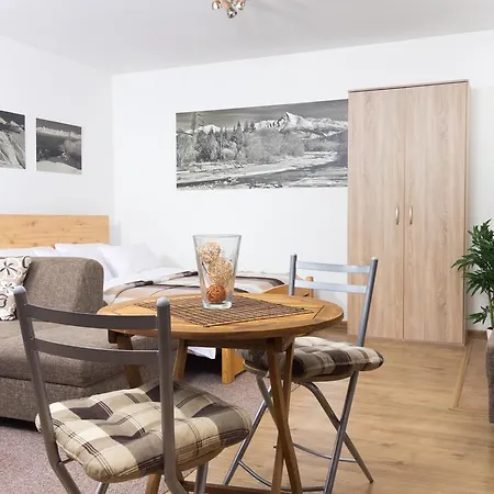 Lipka Pavčina Lehota